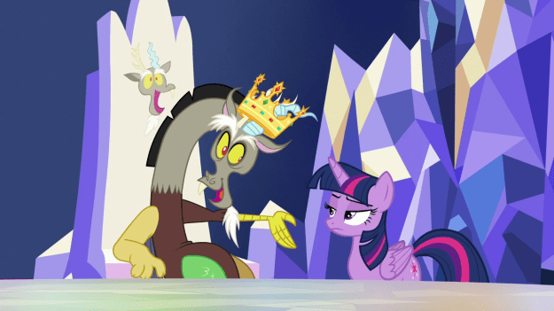 Discord_pops_in_with_his_own_throne_S5E22.png